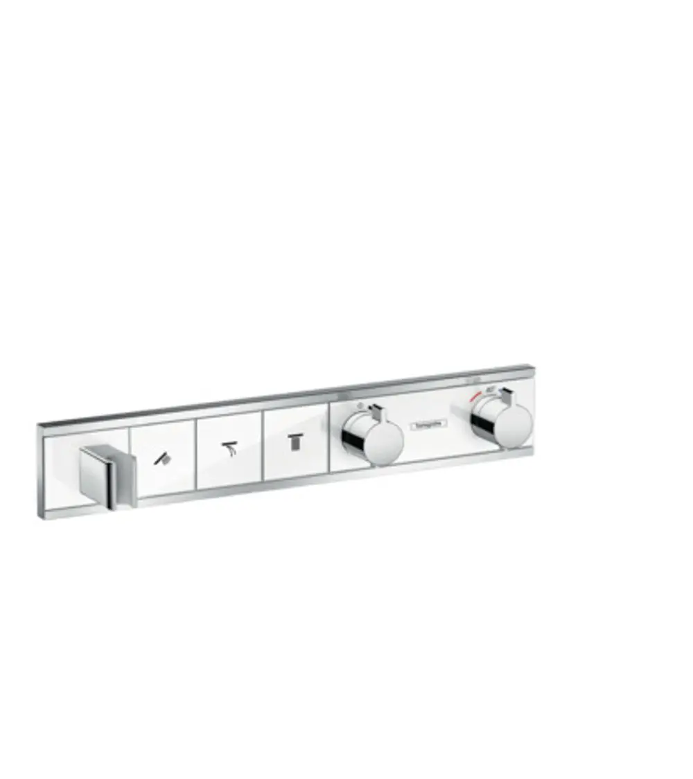 Thermostat für Dusche von Hansgrohe mit zwei verstellbaren Reglern und einem integrierten Brausehalter, montiert auf einer weißen Wandplatte in Chrom-Optik.